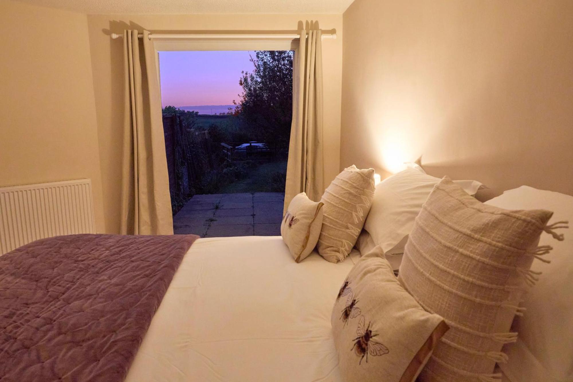 Hunters Lodge Inn Тотнес Экстерьер фото